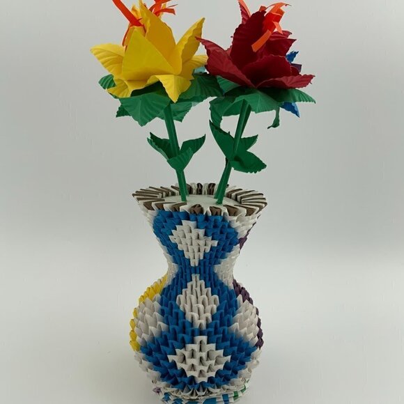 2018 Handmade Signed & Dated 3D Modular Origami Paper Flower Vase w/ Flowers - Picture 1 of 7